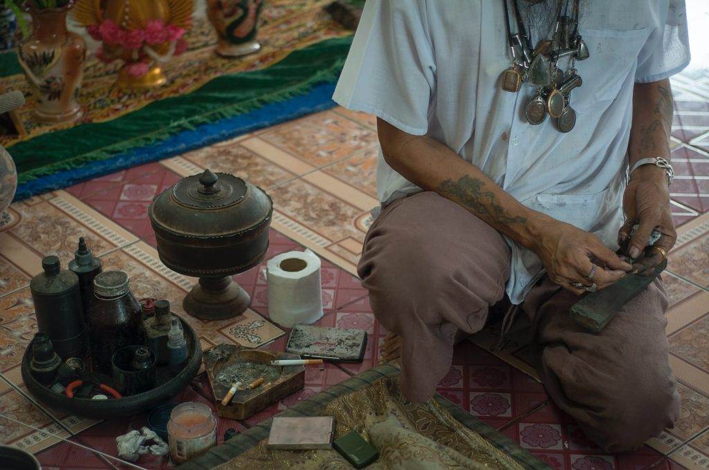 Ce Este un Șaman: O Privire Detaliată asupra Practicii Spirituale Millenniale 2 Ce Este un Șaman: O Privire Detaliată asupra Practicii Spirituale Millenniale
